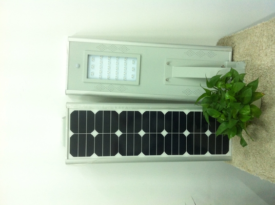 il giardino alimentato solare intelligente 25w accende il poli pannello solare di alta efficienza